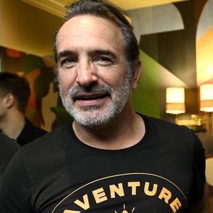 Jean Dujardin lors de la soirée de dégustation du whisky de seigle français « Aventure » (Bordeaux Distilling Co), dont il est partenaire, à Bruxelles, le 13 mars 2026. Photonews / Bestimage
