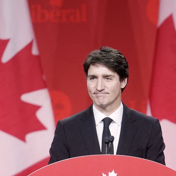9 mars 2025, Ottawa (Ontario), Canada — L'ancien Premier ministre Justin Trudeau termine son discours lors de l’événement sur le leadership libéral à Ottawa, le dimanche 9 mars 2025.
(Crédit photo : © Justin Tang / The Canadian Press via ZUMA Press)