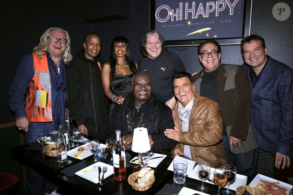 Exclusif - Pierre-Jean Chalençon, Vincent Mc Doom, BB Ange, Magloire, Dominique-Damien Réhél lors de la soirée Tremplin des talents de Christian Lebon au cabaret Oh! Happy Paris le 24 octobre 2021.

© Cédric Perrin / Bestimage