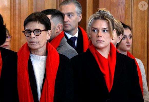 Auprès de "Monaco Matin", la princesse s'est dite inquiète face à la baisse des financements et à la disparition progressive des associations de prévention…

La princesse Stéphanie de Monaco et sa fille Camille Gottlieb assistent au déploiement des courtepointes à l'occasion de la journée mondiale de lutte contre le SIDA avec Fight Aids Monaco au musée océanographique de Monaco le 1er décembre 2025. @Jean-François Ottonello / Nice Matin / Bestimage