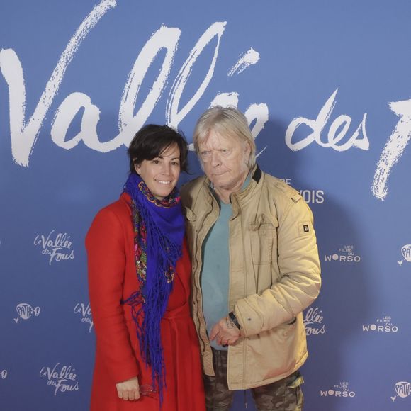 Elles étaient toutes présentes à Deauville samedi 21 décembre 

Renaud et sa femme Cerise (Christine Marot) lors de l'avant-première du film "La vallée des fous" au Pathé Wepler à Paris le 12 novembre 2024.

© Jack Tribeca / Bestimage