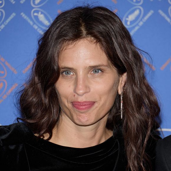 Maïwenn, à qui l'on souhaite un joyeux anniversaire ce jeudi, s'était mariée au début des années deux-mille avec un célèbre homme d'affaires, avec qui elle était restée très proche.

Maïwenn Le Besco - Photocall du dîner d'ouverture du 76ème Festival International du Film de Cannes, au Carlton.
© Borde-Jacovides-Moreau / Bestimage