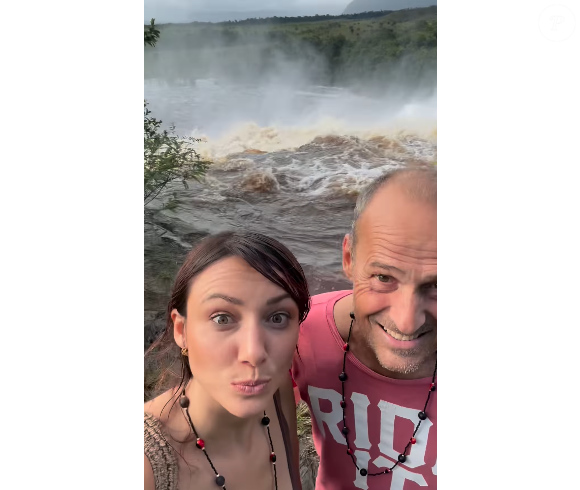 Ils sont en tout cas assurément complices.

Delphine Wespiser et Roger en voyage au Venezuela