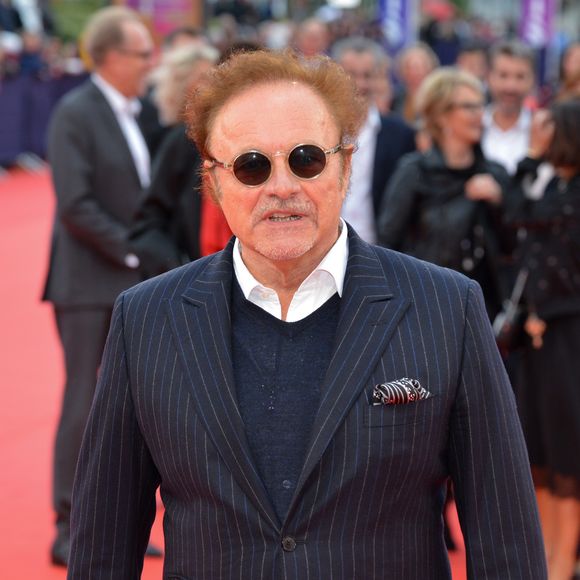 Guillaume Durand lors du red carpet de la cérémonie d'ouverture du 45ème festival du cinéma américain de Deauville le 6 septembre 2019.

© Frédéric Andrieu / Panoramic / Bestimage