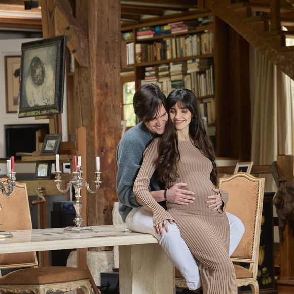 Exclusif - Alain-Fabien Delon et Laura Bensadoun à Douchy, le 22 janvier 2025. © Cyril Moreau / Bestimage