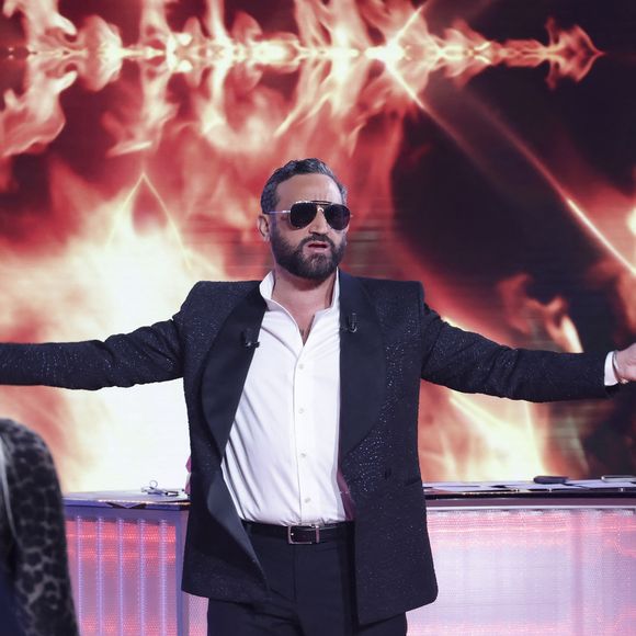 Exclusif - Cyril Hanouna, sur le plateau de l’émission « TPMP » La dernière sur C8,  présentée par C.Hanouna et diffusée en direct sur C8, Paris, France, le 27 fevrier 2025. © Jack Tribeca / Bestimage