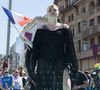 elle figure parmi les favorites des bookmarkers,
11 mai 2025, Bâle, SUISSE : Louane Emera, représentante de la France, arrive au 69e Concours Eurovision de la chanson, organisé au Rathaus de Bâle, en Suisse. (Credit Image: © Baden Roth/ZUMA Press Wire)