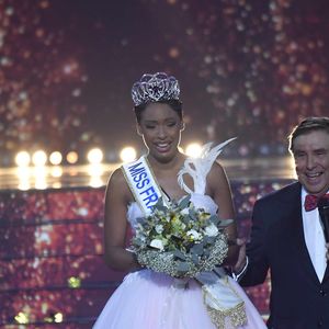 Angélique Angarni-Filopon a emménagé dans l'appartement des Miss France après son sacre.

Miss France 2025, sur TF1           
Crédits : Pierre Billard/sipa press via Bestimage