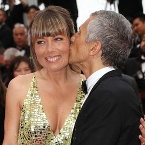 Mélanie Page s'est montrée présente aux côtés de Nagui lorsqu'il a traversé une période de chômage et les époux sont fiers de clamer qu'ils sont des amants ET des amis. 

Melanie Page, Nagui Fam assiste à la projection de "Les Plus Belles Annees D'Une Vie" lors du 72e Festival de Cannes annuel le 18 mai 2019 à Cannes, France. Photo Shootpix/Abaca