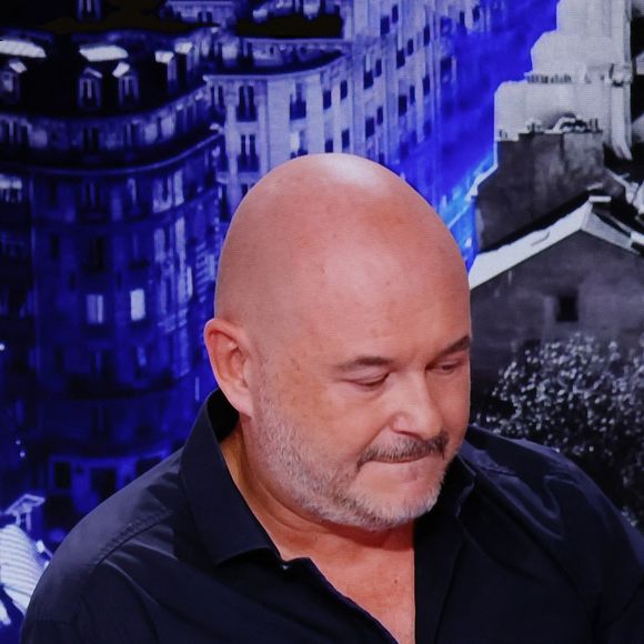 Captures d'écran - Sébastien Cauet est venu s'expliquer et affirmer son innocence sur le plateau de BFM TV à propos des accusations de viols et d'agressions sexuelles par trois femmes dont une mineure au moment des faits.
Le 10 décembre 2023.