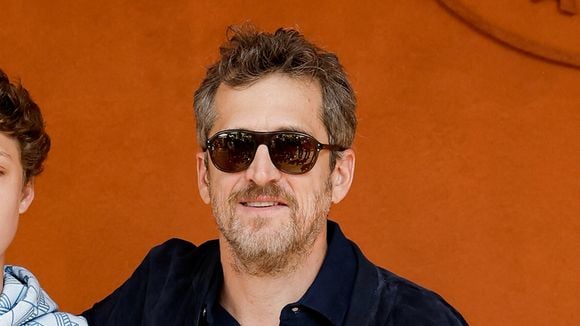 Marcel, le fils de Marion Cotillard et Guillaume Canet aux côtés de son papa, il réalise sa première apparition officielle à Roland-Garros