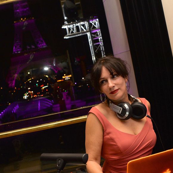 Béatrice Ardisson - Soirée de lancement d'Octobre Rose (le mois de lutte contre le cancer du sein) au Palais Chaillot à Paris le 28 septembre 2015. VEEREN / BESTIMAGE