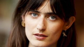 La chanteuse Marguerite partage son adresse préférée à Paris, un restaurant "qui ne paye pas de mine" aux prix très doux !