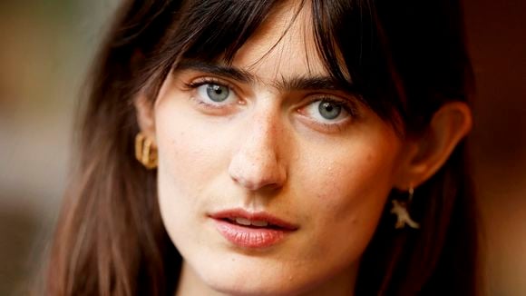 La chanteuse Marguerite partage son adresse préférée à Paris, un restaurant "qui ne paye pas de mine" aux prix très doux !