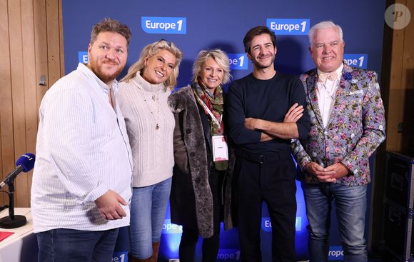 Exclusif - Clément Lanoue, Caroline Margeridon, Sophie Davant, Guillaume Gibault (fondateur de la marque "Le slip français"), Frédérick Gersal - Sophie Davant anime son émission d'Europe 1 "Sophie & Les Copains" au salon Made in France à Paris le 9 novembre 2023.