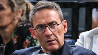 "J'ai pu être près de toi à Bordeaux" : Le clan de Julien Courbet perd un être cher, sa fille Lola prend la parole