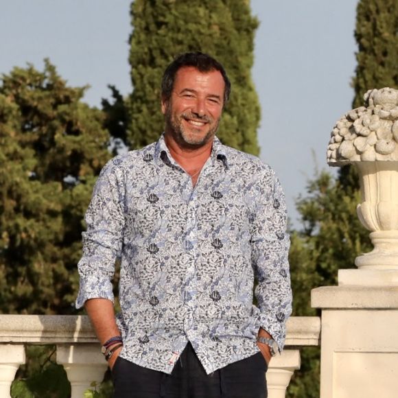 Bernard Montiel à l'Hôtel "Le Mas Bellevue" à Saint-Tropez, le 23 juillet 2021. © Luc Boutria/Nice-Matin/Bestimage 