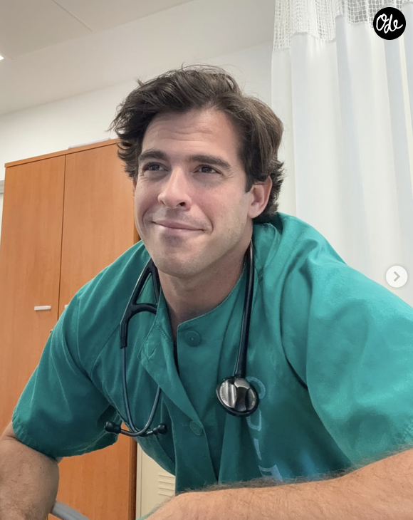 "En tant que médecin, je suis moi-même étonné. Le plus grand consensus scientifique sur les bienfaits du café vient d'être publié et les résultats sont frappants", partage-t-il

Aurelio Rojas, cardiologue espagnol
