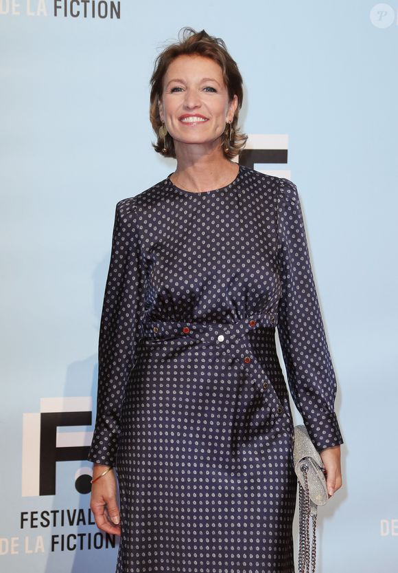 Alexandra Lamy au photocall de la cérémonie de clôture de la 24ème édition du Festival de la Fiction TV de La Rochelle, France, le 17 septembre 2022. © Patrick Bernard/Bestimage