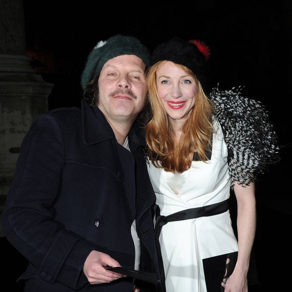 Philippe Katerine et Julie Depardieu au défilé Etam lingerie printemps été 2012 à l'ecole des beaux arts. Crédit Guillaume Gaffiot /Bestimage