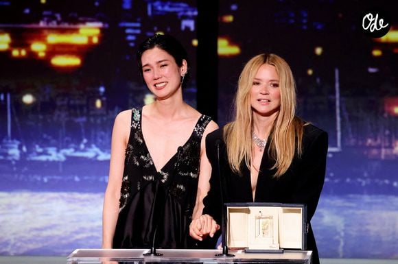 Tao Okamoto, Virginie Efira (Prix d'interprétation Féminine) - Photocall des lauréats des palmes du 79ème Festival International du Film de Cannes. Le 23 mai 2026 © Jacovides-Moreau / Bestimage