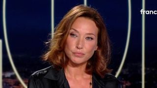 Laura Smet avoue communiquer avec son défunt père Johnny Hallyday, "Il m'écoute plus que lorsqu'il était sur Terre"