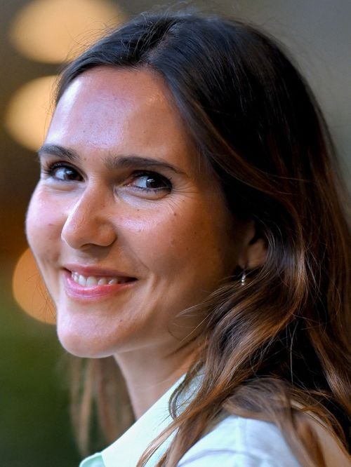 Joyce Jonathan : Sa vie paisible à Bonnieux, loin de l'agitation parisienne, où elle possède une maison