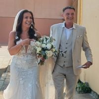 Marc Geiger (Ca commence aujourd’hui) marié à Magali : pour leurs tenues, les enfants de sa femme ont misé sur une couleur qui n’a pas toujours été bien vue
