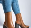 Les souliers estivaux s'apprêtent à laisser place aux paires emblématiques de la saison fraîche.