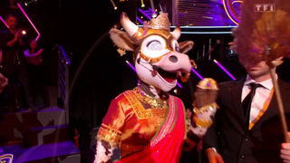 La Vache débarque dans Mask Singer 7 : Il n'aura fallu que quelques secondes à Laurent Ruquier et Kev Adams pour l'identifier