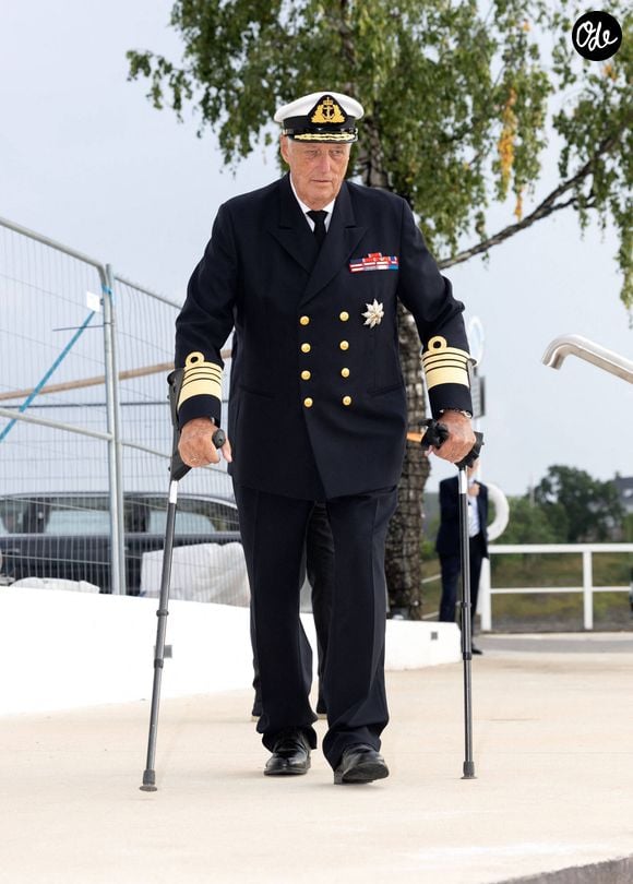 Le roi Harald V de Norvège lors du débarquement du navire royal Norge dans le port d’Oslo, en Norvège, le 9 septembre 2025.
Dana Press / Bestimage