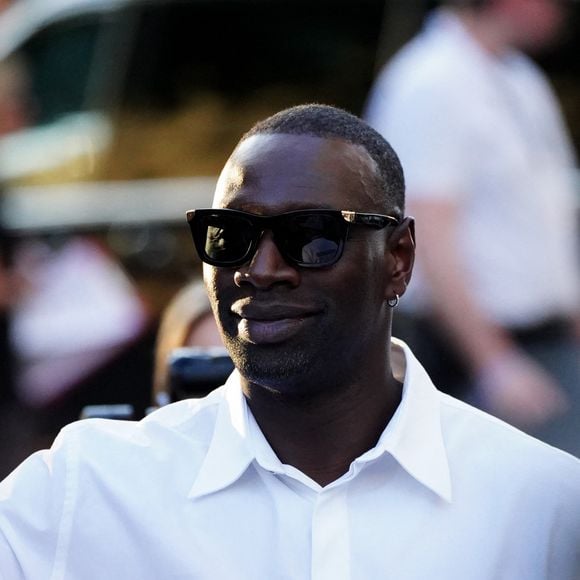 Omar Sy - Arrivées au défilé de mode Louis Vuitton Homme, Collection Printemps-Été 2026 dans le cadre de la Fashion Week de Paris le 24 juin 2025. © Anne-Sophie guebey / Bestimage