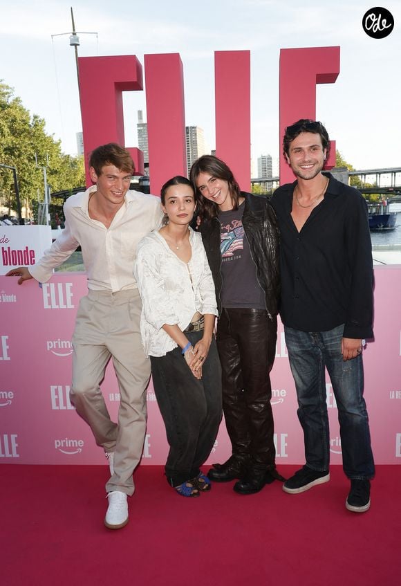 Lucas Barski, Carmen Kassovitz (fille de Mathieu Kassovitz), Vittoria de Savoie (fille d’Emmanuel-Philibert et de Clotilde Courau) et Baptiste Masseline - Photocall Prime Video "Elle" Summer Party au Noti Club à Paris le 6 juillet 2026. © Coadic Guirec/Bestimage
