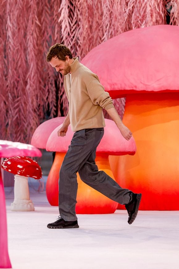 Le créateur de mode Matthieu Blazy - Défilé Chanel "Collection Haute Couture Printemps/Eté 2026" lors de la Fashion Week de Paris (PFW) au Grand Palais, à Paris, France, le 27 janvier 2026.
Agence / Bestimage