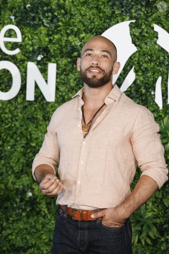 "Veni Vidi Vici. Champion d'Europe -88kg. Vice Champion d'Europe Absolut. Sacrifices, constance, persévérance, discipline", peut-on lire

Moise Santamaria au photocall de la série "Un si grand soleil" lors du 62ème Festival de Télévision de Monte-Carlo, à Monaco, le 17 juin 2023. © Denis Guignebourg/BestImage