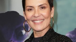 Cristina Cordula prise en charge avant de partir en vacances en Corse : on sait ce qu’il s’est passé
