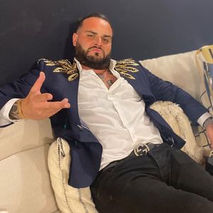 Nikola Lozina prend la pose sur Instagram