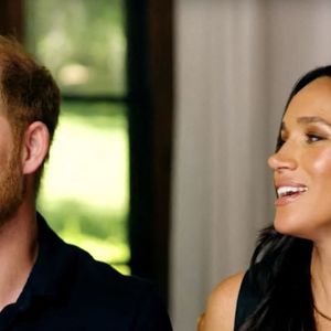 Le 15 septembre, le duc de Sussex a fêté ses 41 ans ; Meghan a célébré l’événement en postant une photo de son mari plus jeune sur Instagram.

Los Angeles, États-Unis – Le prince Harry et Meghan Markle apparaissent dans la bande-annonce prestigieuse du documentaire d’ABC consacré aux 70 ans de Disneyland, où le duc révèle son attraction préférée du parc, et qui sera diffusé le 21 septembre prochain @Backgrid UK/ Bestimage
