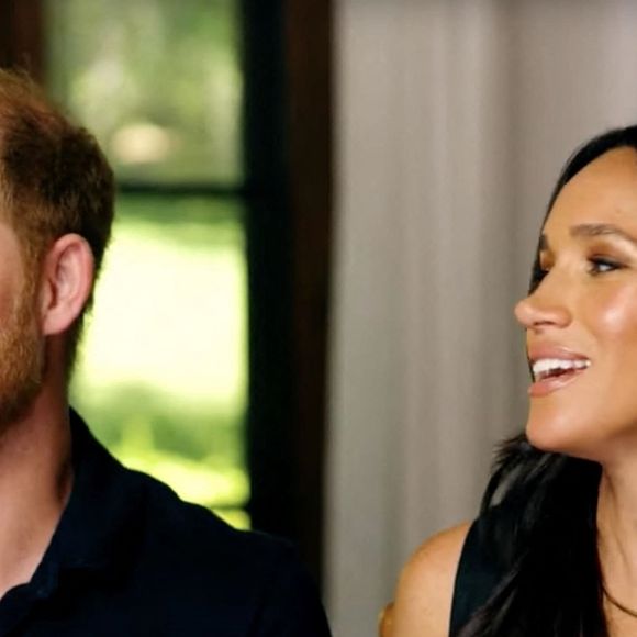 Le 15 septembre, le duc de Sussex a fêté ses 41 ans ; Meghan a célébré l’événement en postant une photo de son mari plus jeune sur Instagram.

Los Angeles, États-Unis – Le prince Harry et Meghan Markle apparaissent dans la bande-annonce prestigieuse du documentaire d’ABC consacré aux 70 ans de Disneyland, où le duc révèle son attraction préférée du parc, et qui sera diffusé le 21 septembre prochain @Backgrid UK/ Bestimage
