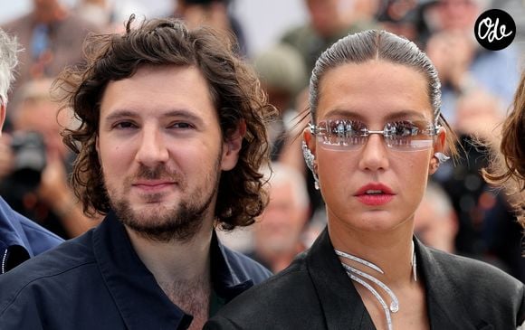 Vincent Lacoste et Adèle Exarchopoulos au photocall du film "Mariage Au Goût D'Orange" lors du 79ème Festival International du Film de Cannes, le 20 mai 2026. 

© Jacovides-Moreau/Bestimage