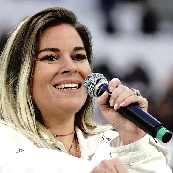 Sophie Tapie enceinte de son premier enfant - Sophie Tapie lors de la 23 ème journée de championnat de rugby du TOP14 RC Toulon - Toulouse au stade vélodrome à Marseille (match délocalisé) le 23 avril 2022. Victoire du RCT sur Toulouse 19-15.
© Norbert Scanella / Panoramic / Bestimahe