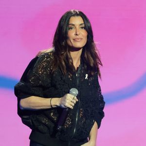Jenifer Bartoli lors de l'enregistrement du concert "Nos voix pour toutes", au profit de La fondation des femmes, à l'Adidas Arena à Paris, diffusée le 11 décembre sur TMC
© Coadic Guirec-Cyril Moreau / Bestimage