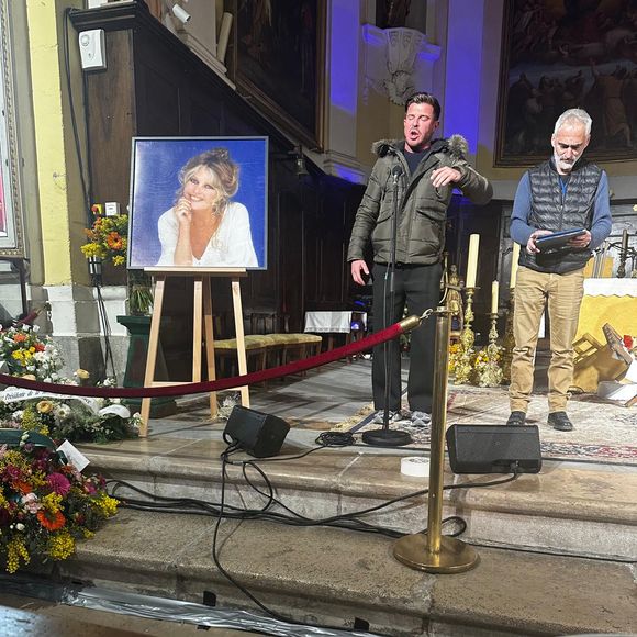 Exclusif - L'église de Saint-Tropez se prépare pour les obsèques de Brigitte Bardot, France, le 6 janvier 2026. Brigitte Bardot, figure emblématique du cinéma français et icône internationale, est décédée le 28 décembre 2025 à l'âge de 91 ans dans sa mythique propriété de La Madrague, à Saint-Tropez (France).Agence / Bestimage