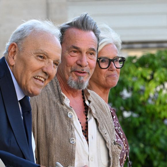 Florent Pagny, guest - Personnalités à la sortie de la cérémonie de remise de légion d'honneur de Jean-Paul Bigard, Pdg de l'entreprise éponyme, au palais de l'Elysée à Paris le 27 mai 2026.

© Lionel Urman / Bestimage
