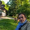 Anthony Delon ouvre les portes de Douchy, propriété d'Alain Delon, comme jamais il ne l'a fait : un domaine loin d'être un palace sans âme