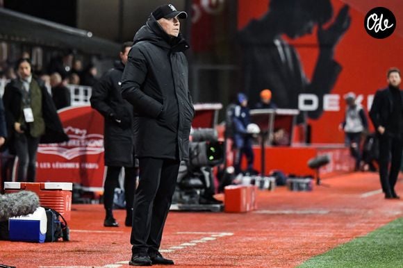 Eric Roy (Stade Brestois) - Match de football de Ligue 1 McDonald's opposant le Stade Brestois à l'AS Monaco (1-0) à Brest, le 5 décembre 2025. © Baptiste Autissier/PsnewZ/Bestimage