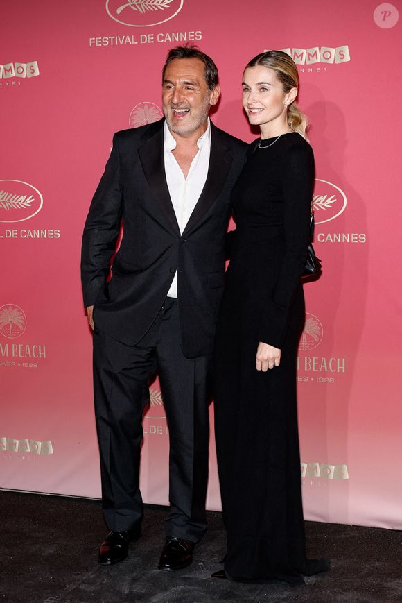 Gilles Lellouche et sa compagne Alizée Guinochet - Photocall du 79ème Festival International du Film de Cannes, le 12 mai 2026. © Borde-Jacovides-Moreau /Bestimage