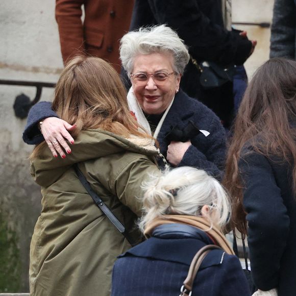 Françoise Laborde arrive à la cérémonie d'enterrement de Catherine Laborde à l'église Saint-Roch à Paris, France, le 6 février 2025. L'emblématique présentatrice météo de TF1 est décédée le 28 janvier 2025 à l'âge de 73 ans, des suites d'une démence à corps de Lewy, une maladie neurodégénérative dont Catherine Laborde souffrait depuis 2014. Photo par Jerome Domine/ABACAPRESS.COM