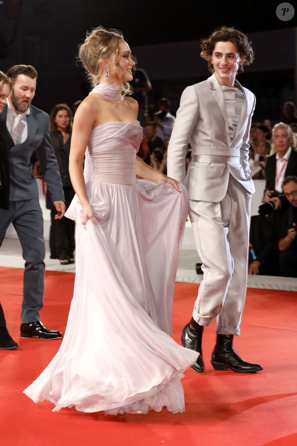 Lily-Rose Depp et Timothée Chalamet - Tapis rouge du film "The King" lors du 76ème festival international du film de Venise, la Mostra, le 2 septembre 2019. © Future-Image via ZUMA Press/Bestimage