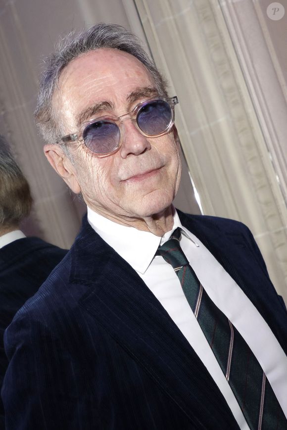 “Tout d'abord, parce qu'il y a des séquelles,” ajoute-t-il

Alain Chamfort en marge de la cérémonie des Stéthos d'Or à Paris le 18 mars 2024.

© Cédric Perrin / Bestimage